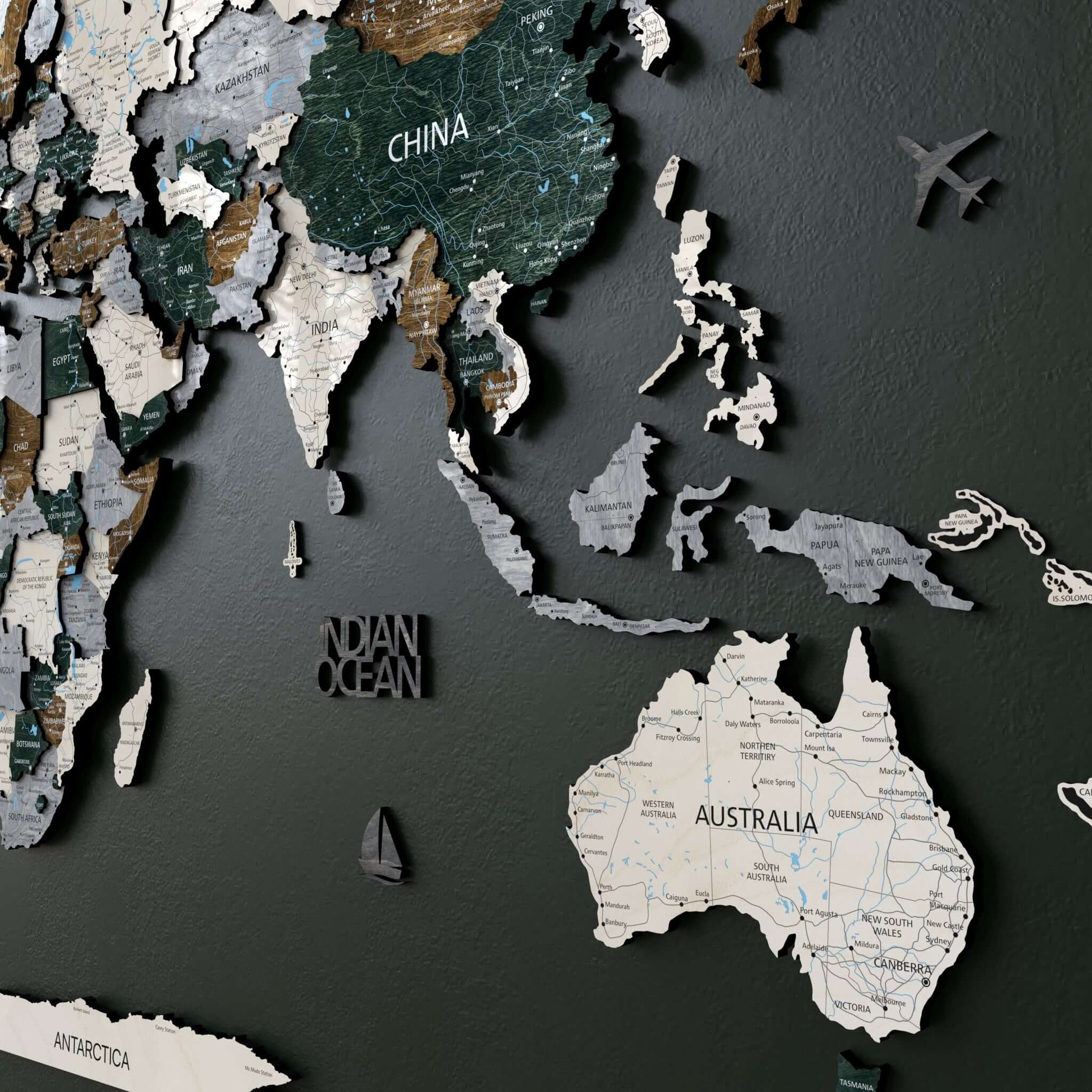 Drewniana Mapa Świata 3D „Green”