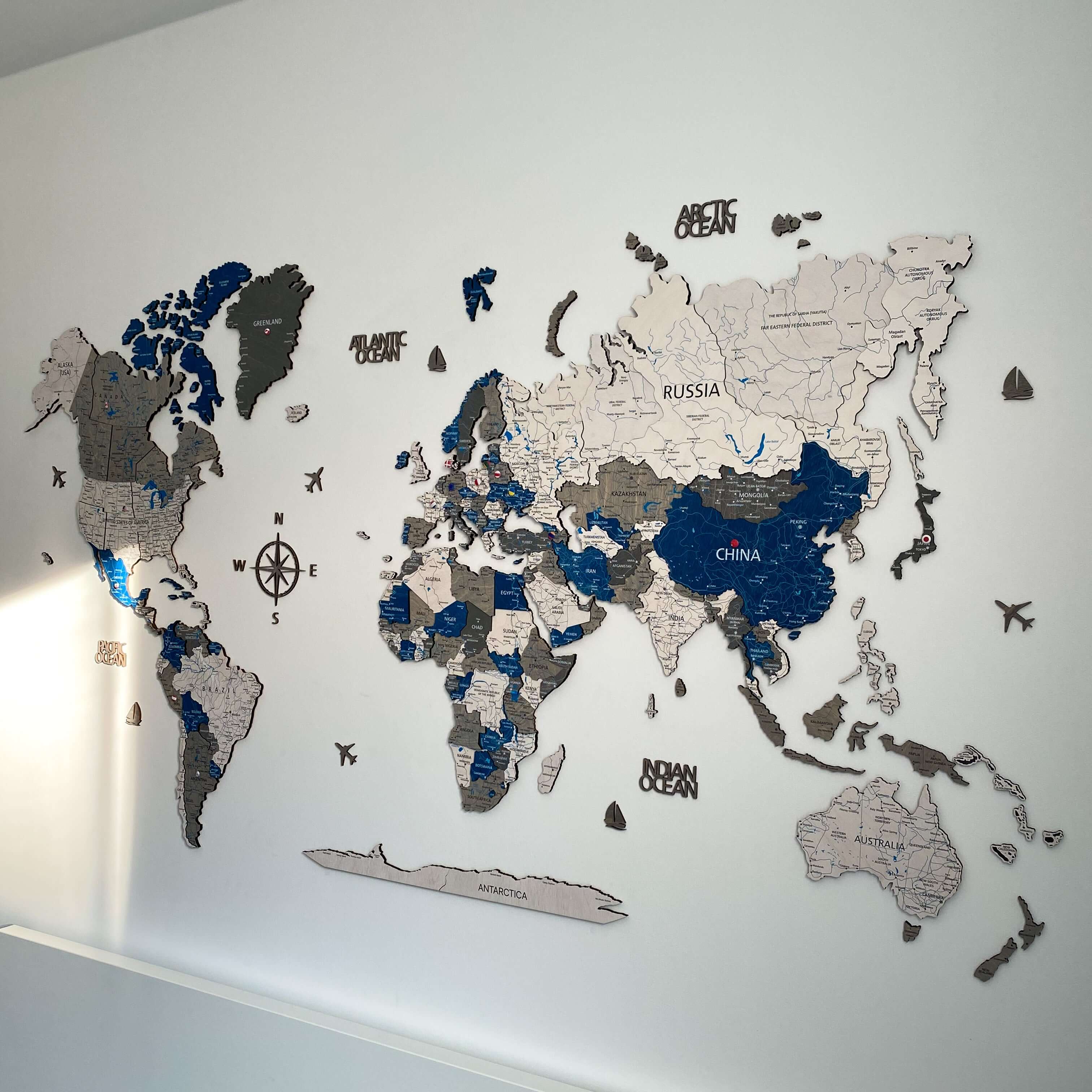 Drewniana Mapa Świata 3D “Vintage Aqua”