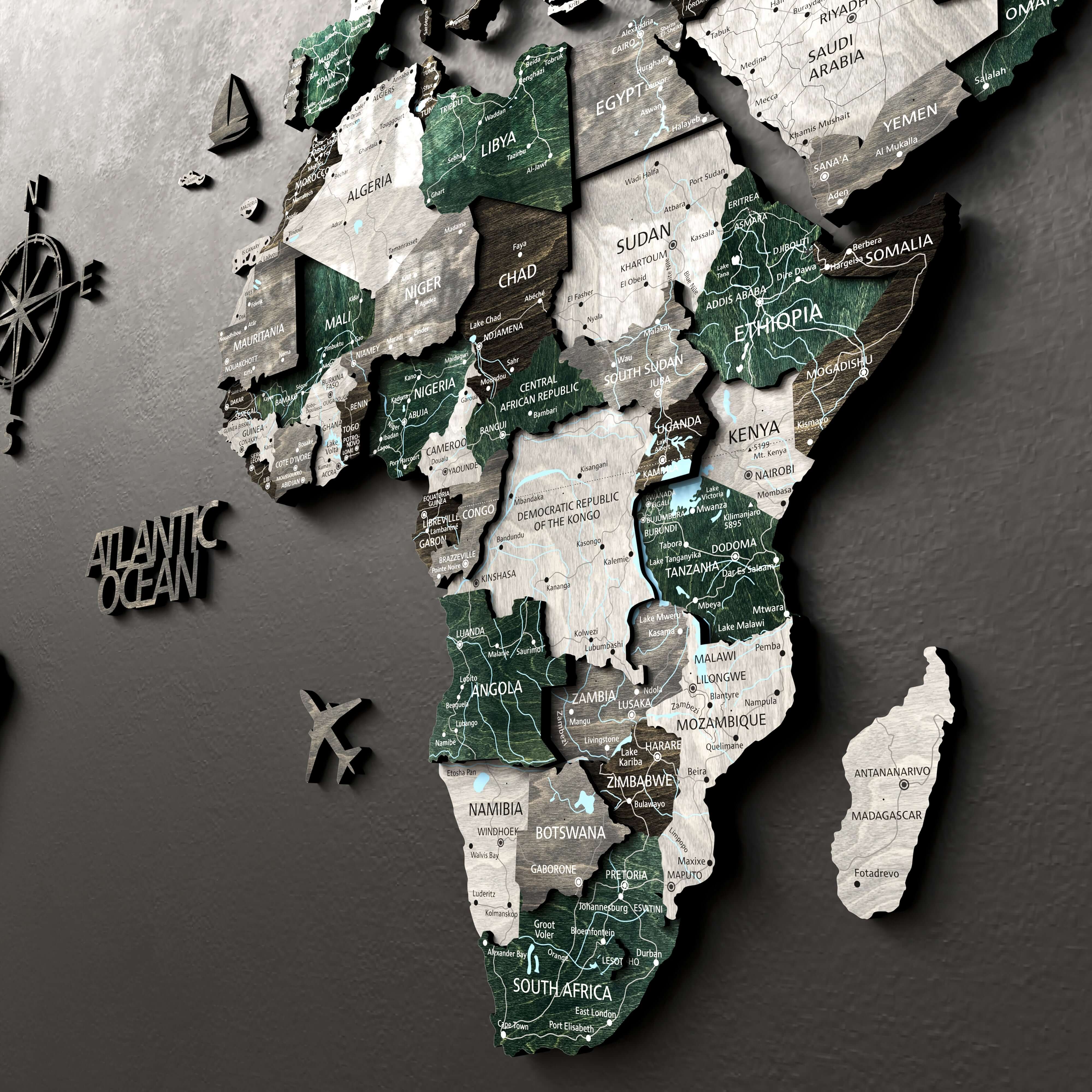 Drewniana Mapa Świata 3D “Evergreen”